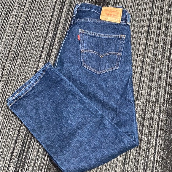 Men’s Levi Strauss Jeans - Picture 2 of 5